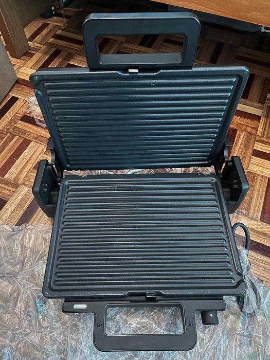 Grelhador de Placas BOSCH TCG3323 (com 1 risco)