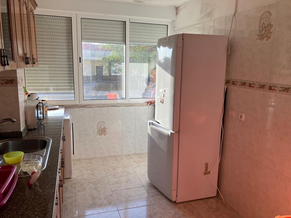 Quarto para arrendar no Cacem de cima