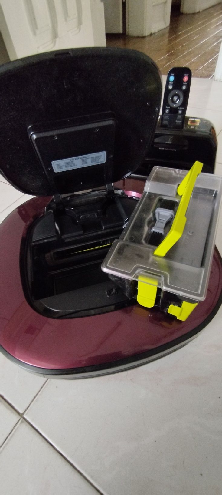 LG VR621 - Aspirador Robô Hombot Turbo