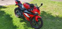 Yamaha yzf-r125 stan idealny polecam. 
Ya