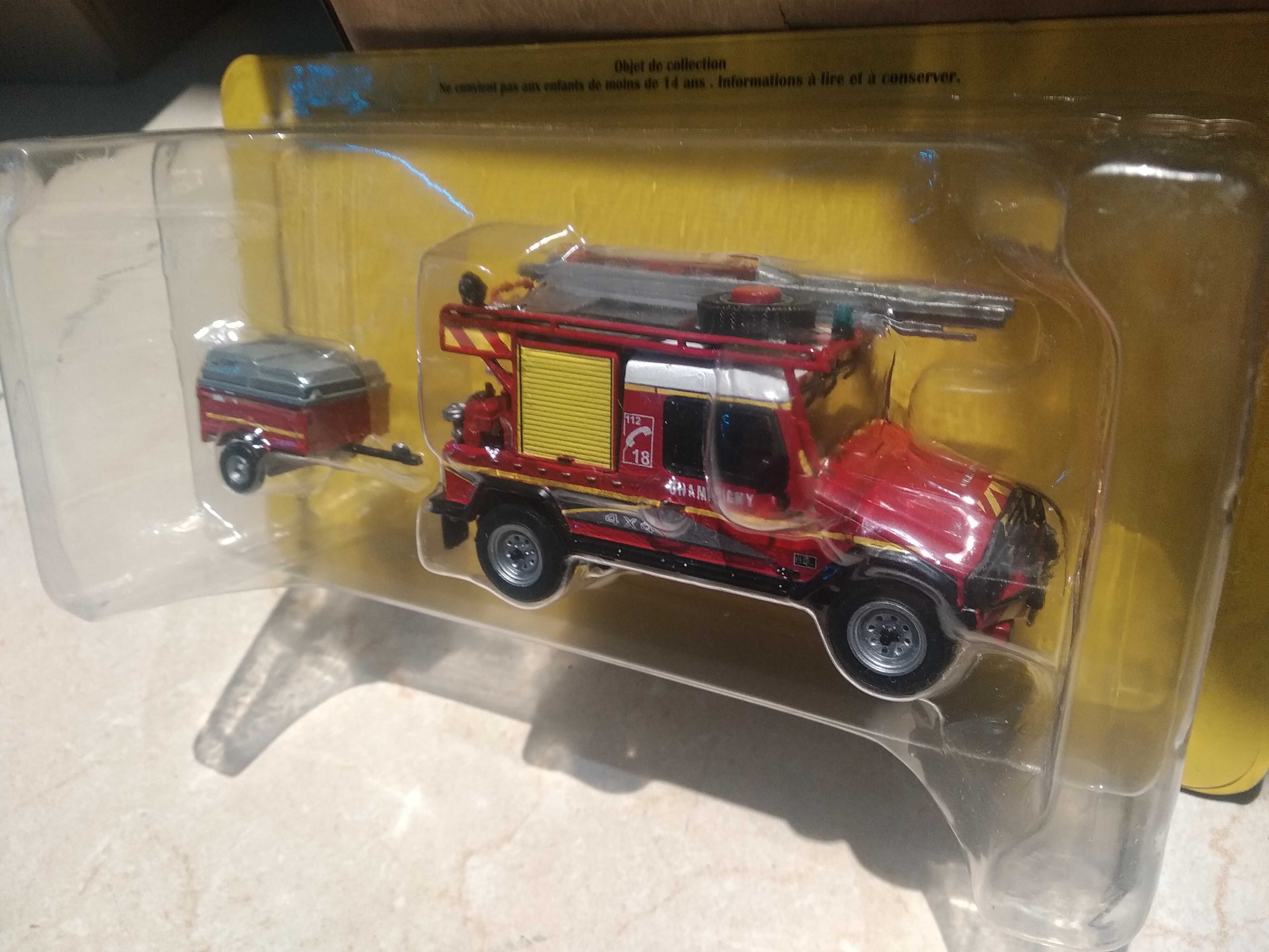 UMM Alter com Atrelado - Bombeiros Franceses
