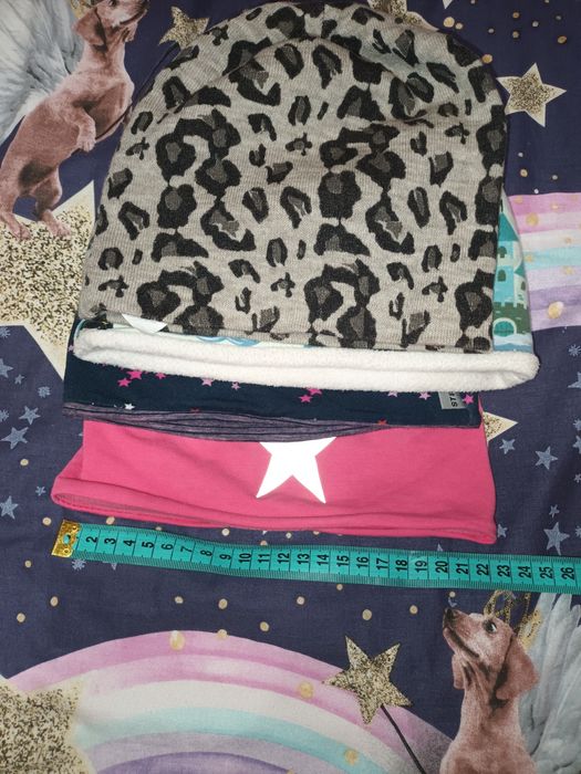 Шапка Шапки для девочки . 150 ГРн все