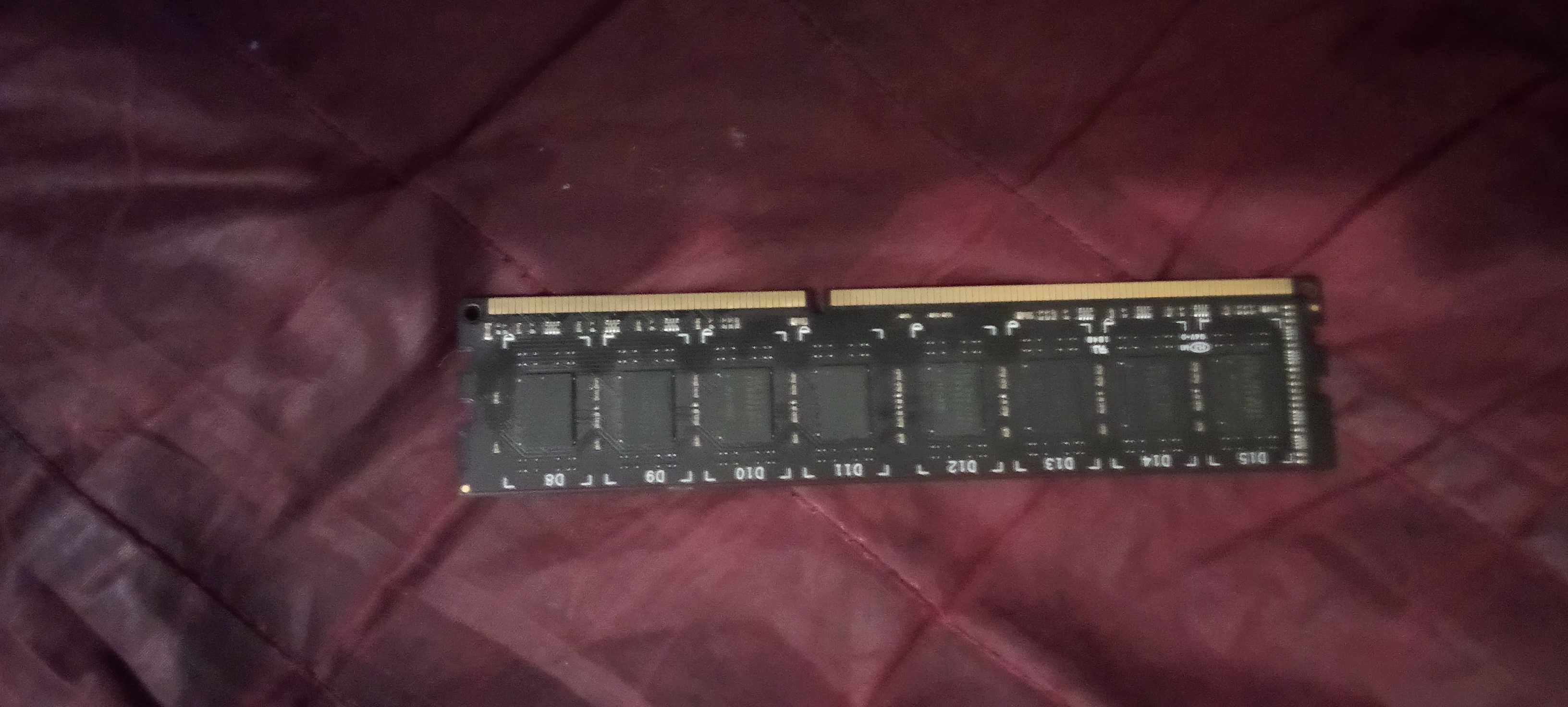 продам оперативную память DDR3 8GB 1600