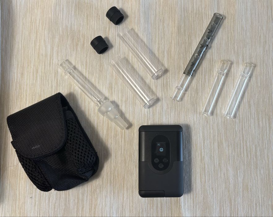 Arizer Argo + 1 stem + 1 stem WPA + 1 cooling stem