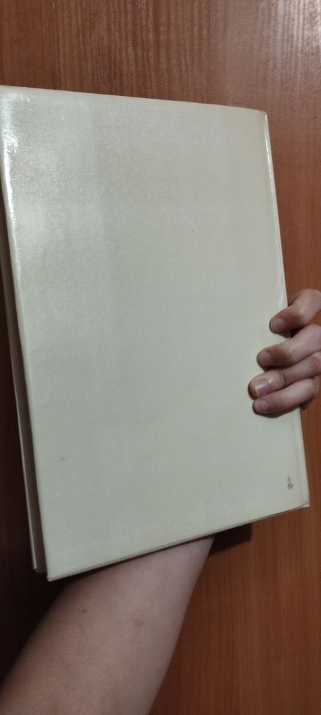 Колекційна книга Hermann Goetz Mulk Raj Anan
Indische Miniaturen