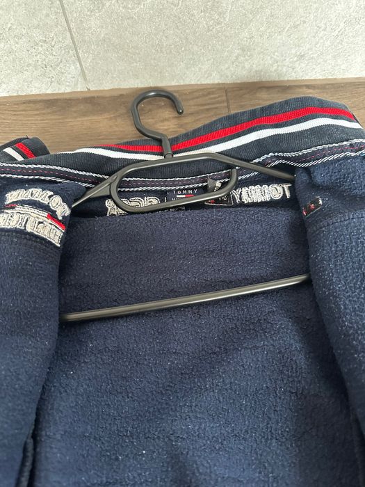 Jesienna bluza / kurtka tommy hilfiger 9granat chłopiec kieszenie