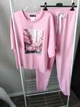 Włoski komplet masełko bluza spodnie print cukierkowy róż r.uni S-XL