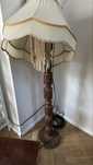Lampa vintage wolnostojaca boho z kloszem