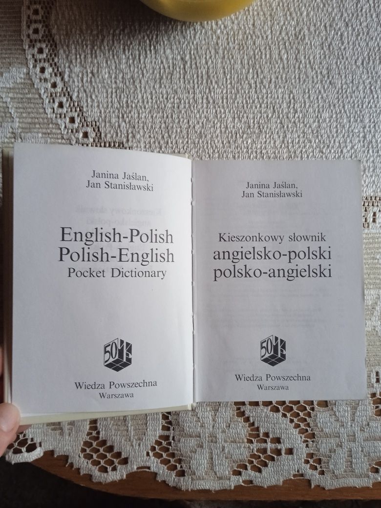 Kieszonkowy słownik polsko -angiekski