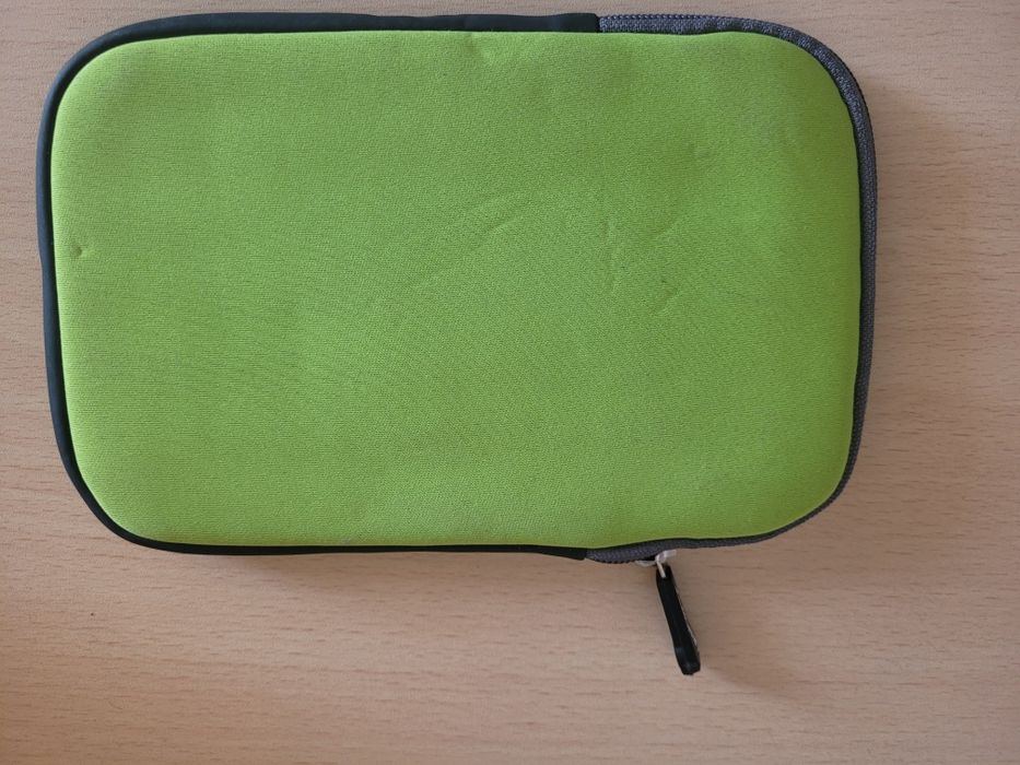 Etui pokrowiec na tablet Platinet stan idealny