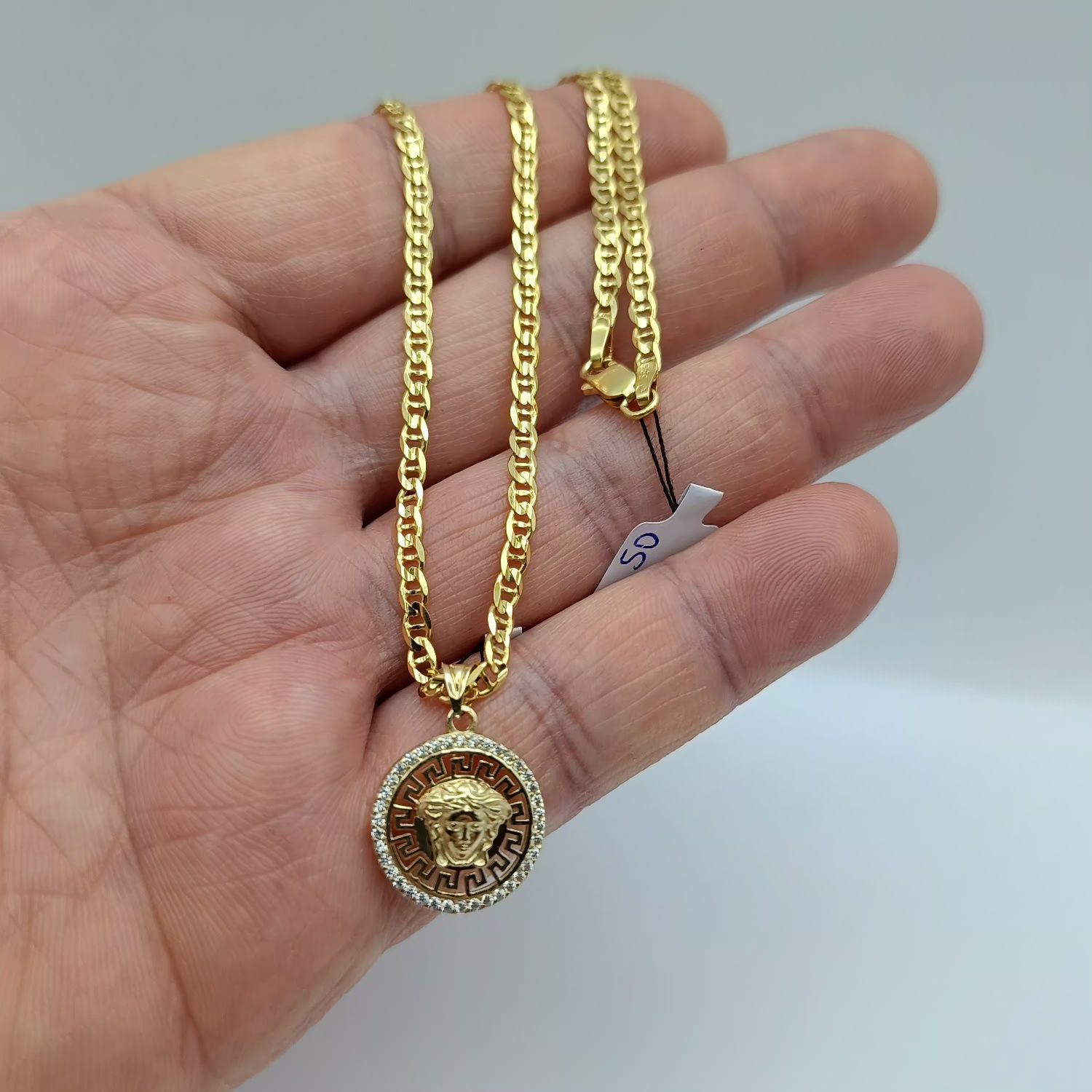 Złoty Łańcuszek Gucci z Zawieszką Pr.585 Nowe Zapraszamy