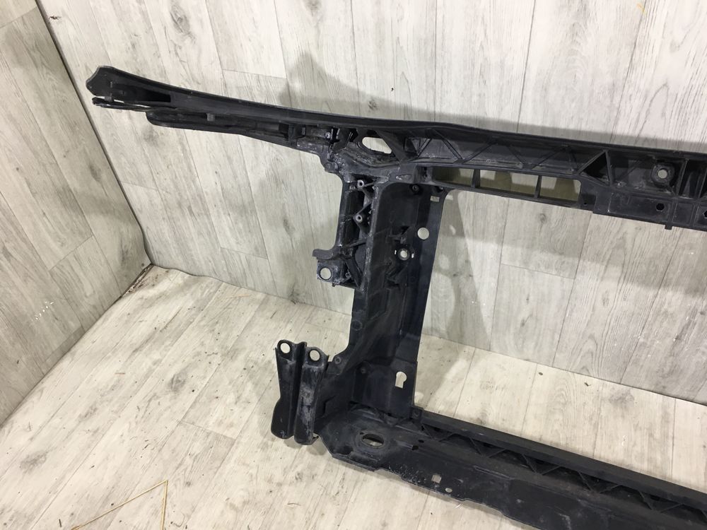 Панель передняя установочная Audi A3 8P0 / 2008-2012 г./ 8P0805594C
