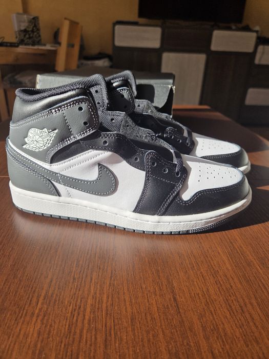 Oryginalne Air Jordan 1 Mid - R. 41