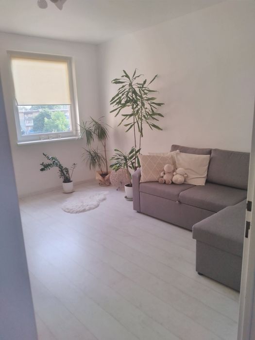 Продається Білосніжна і сонячна  кв-ра поблизу  Собору на Проспекті Св