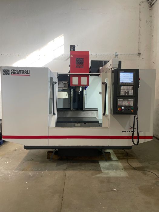 Centro de maquinação Cincinnati Arrow 750