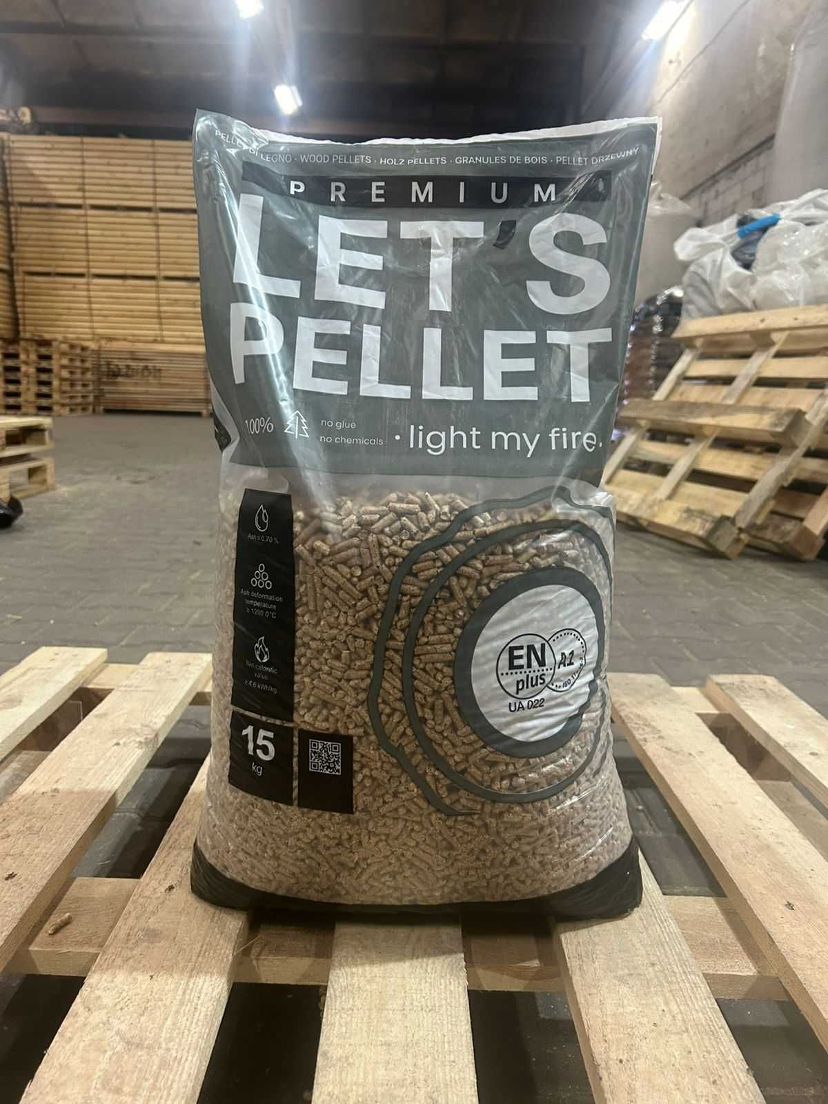 Pellet pelet drzewny sosnowy Let's Premium z certyfikatem hurt detal