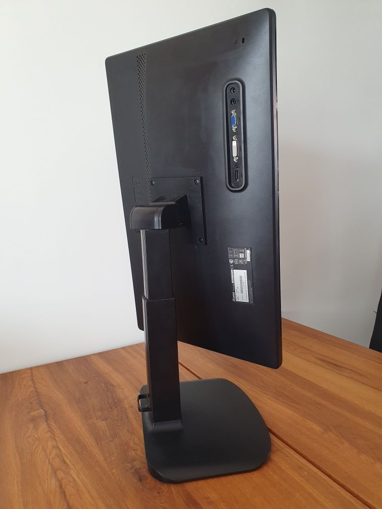 Komputer PC, AMD FX8350, GTX970, 16GB Ram, Monitor 24"