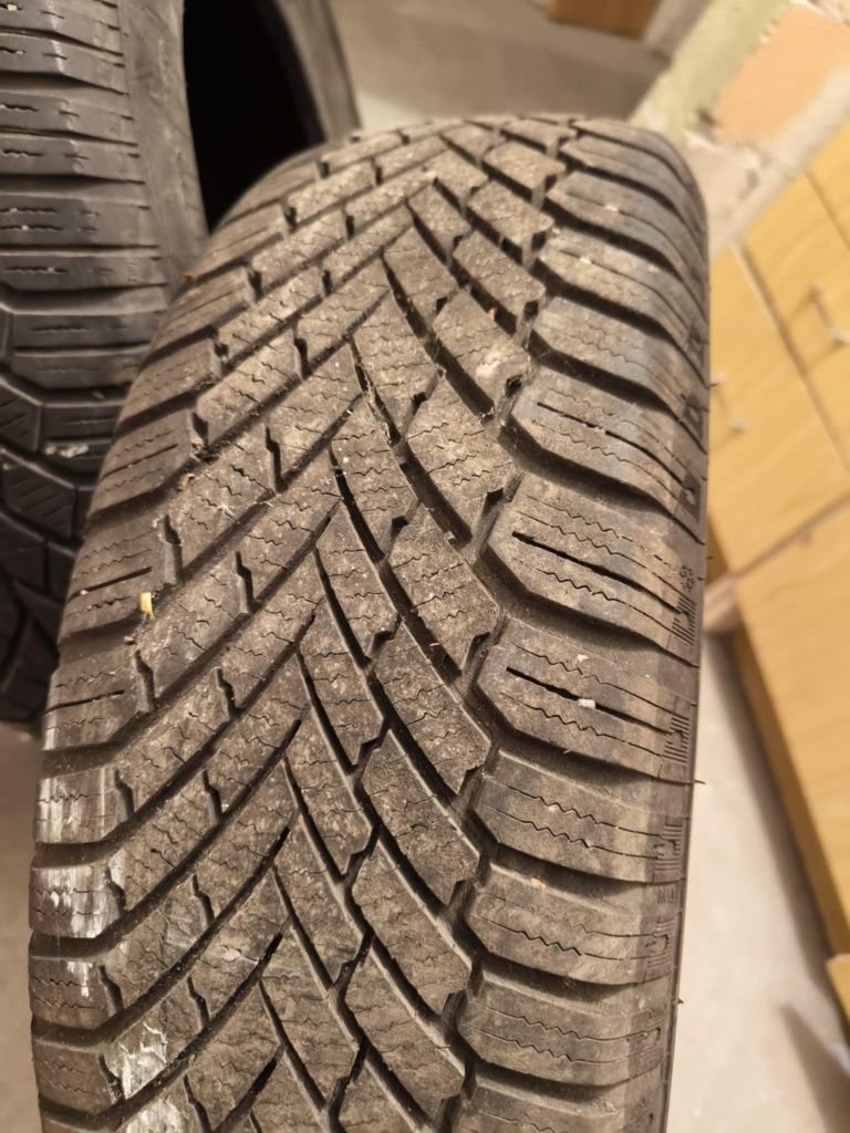 Opony zimowe 195/65 r15