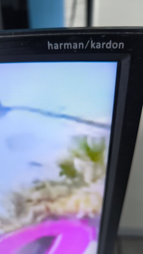 Telewizor Sharp 49 cały 4K