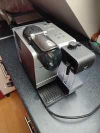 Ekspres do kawy nespresso DeLonghi en 520