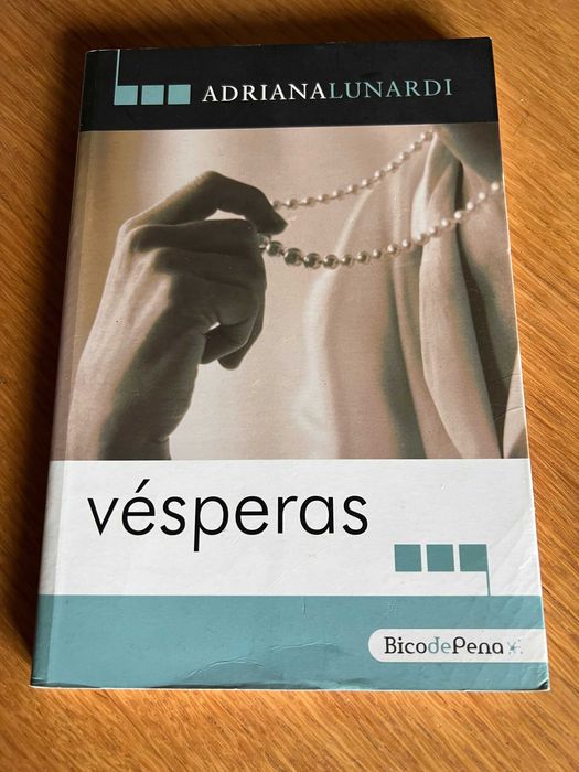 VÉSPERAS     Adriana Lunardi