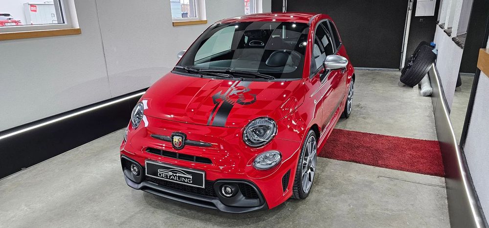 Abarth 595 Stan idealny, tylko 4800 km, tuning zewnętrzny oraz ceramika