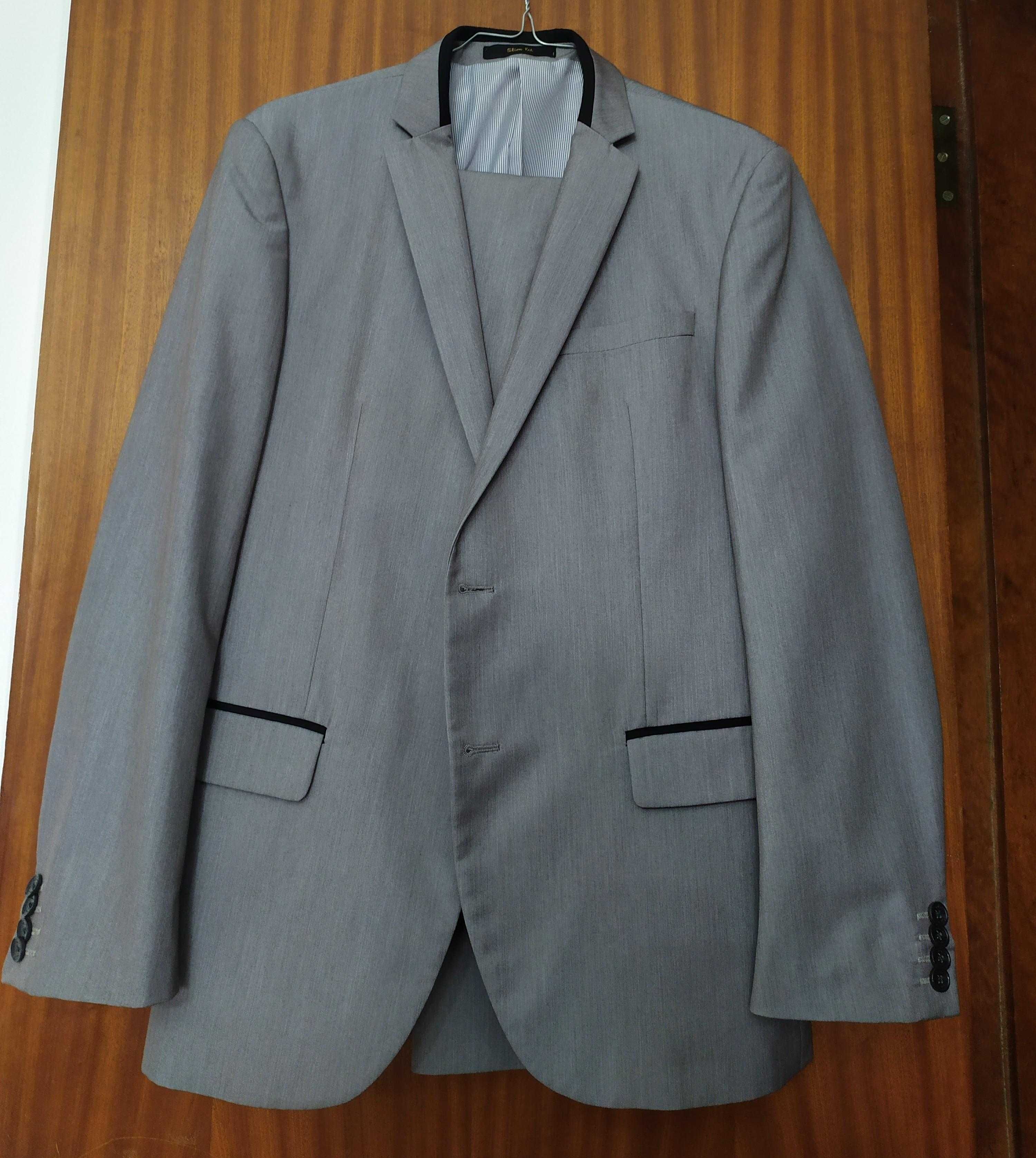 CASAMENTOS - Fato Homem cinza claro, SUITS  Impecável - SÓ 90€ -