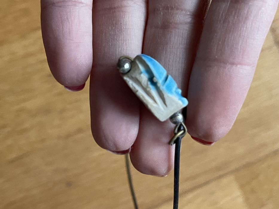 Fios com Amuletos
