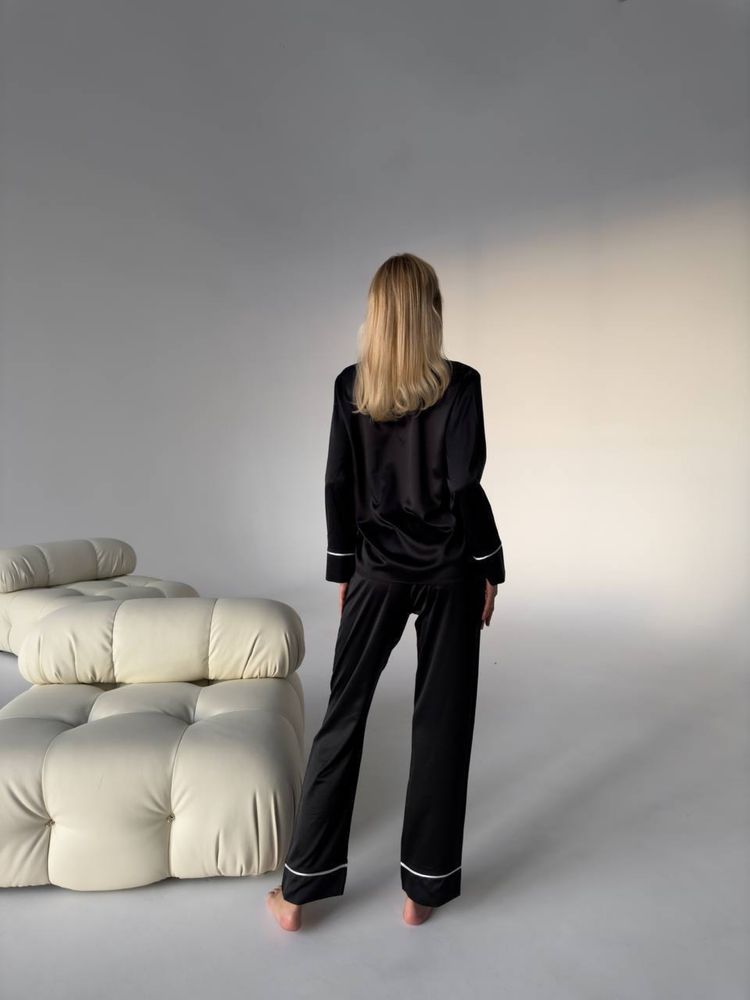 Піжама Вікторія Сікрет у чорному кольорі