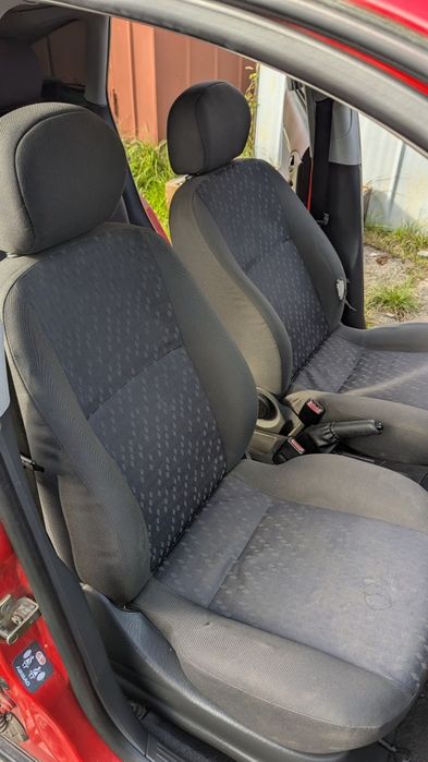 Ford focus 1 1.6 бензин, автомат!