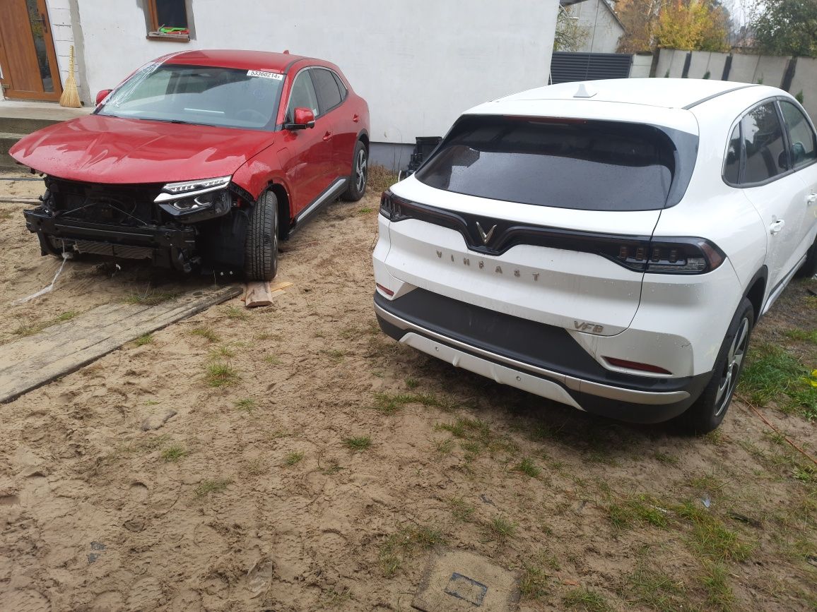 Vinfast VF8 автозапчастини розборка
