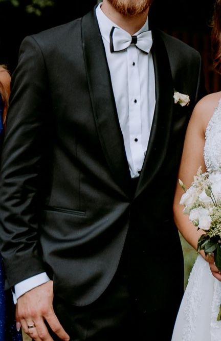 Smoking ślubny czarny BYTOM plus dodatki