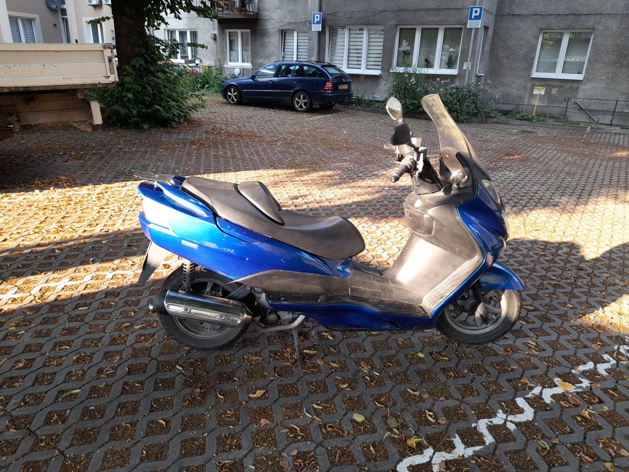 SUZUKI Burgman 125