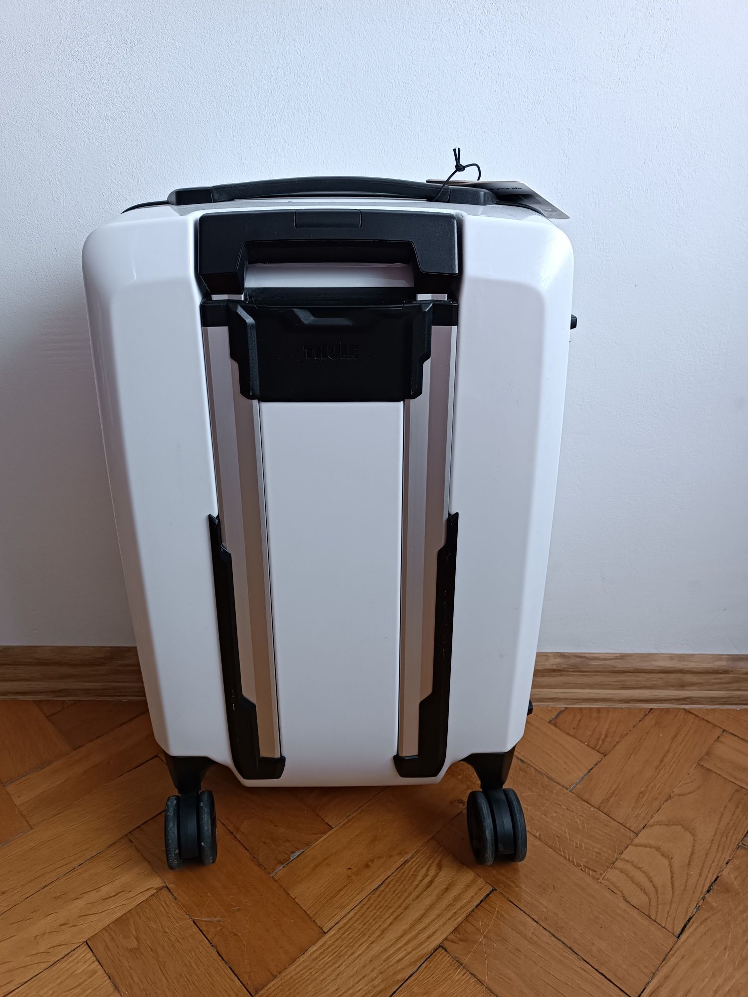 Walizka Thule Revolve Carry On White