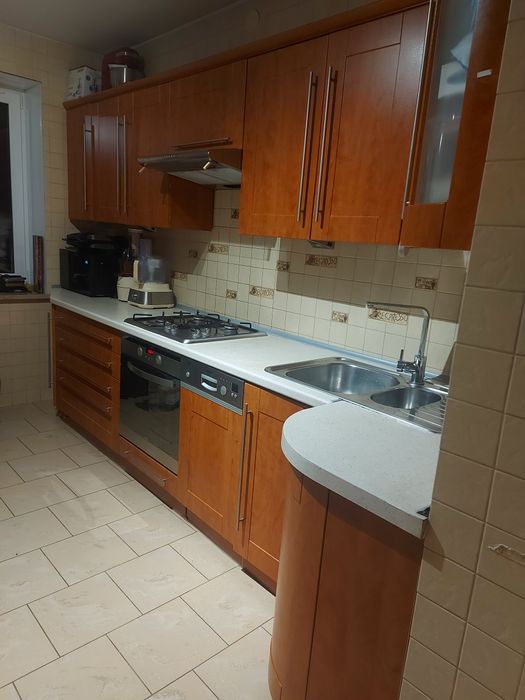 Meble kuchenne drewniane