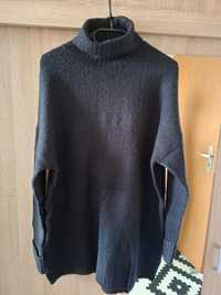 Sprzedam sweter z golfem marki Terranova w rozmiarze L