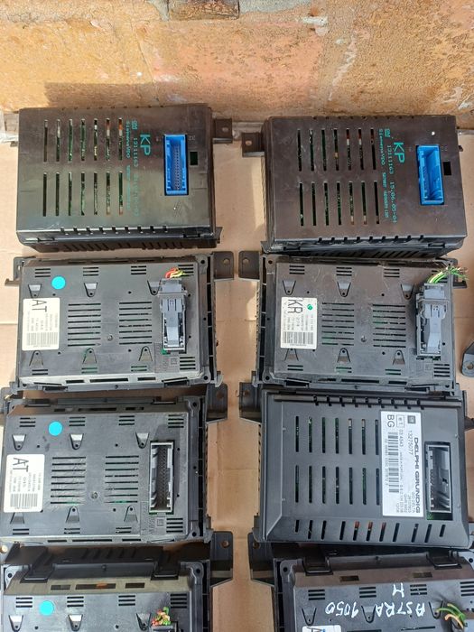 Opel astra H Zafira B інформаційний ікран дисплей модуль