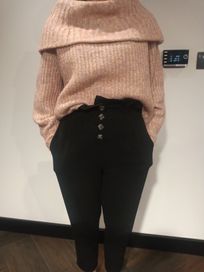 Krótki sweter z szerokimi golfem firmy H&M rozmiar S