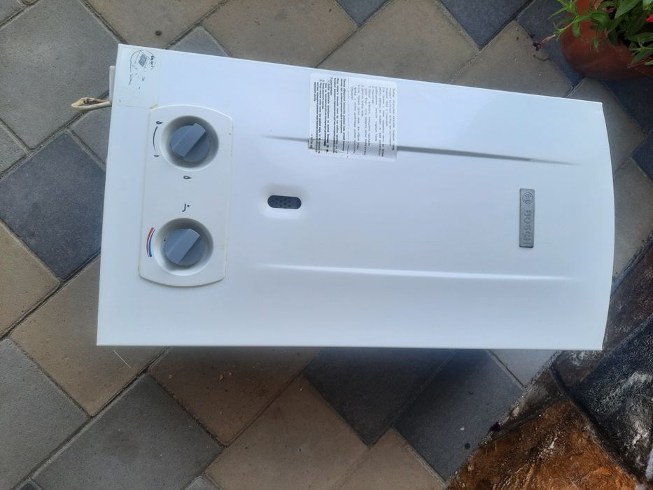 Продам колонку газову, димохідну Bosch W10 KB23 S5795 10