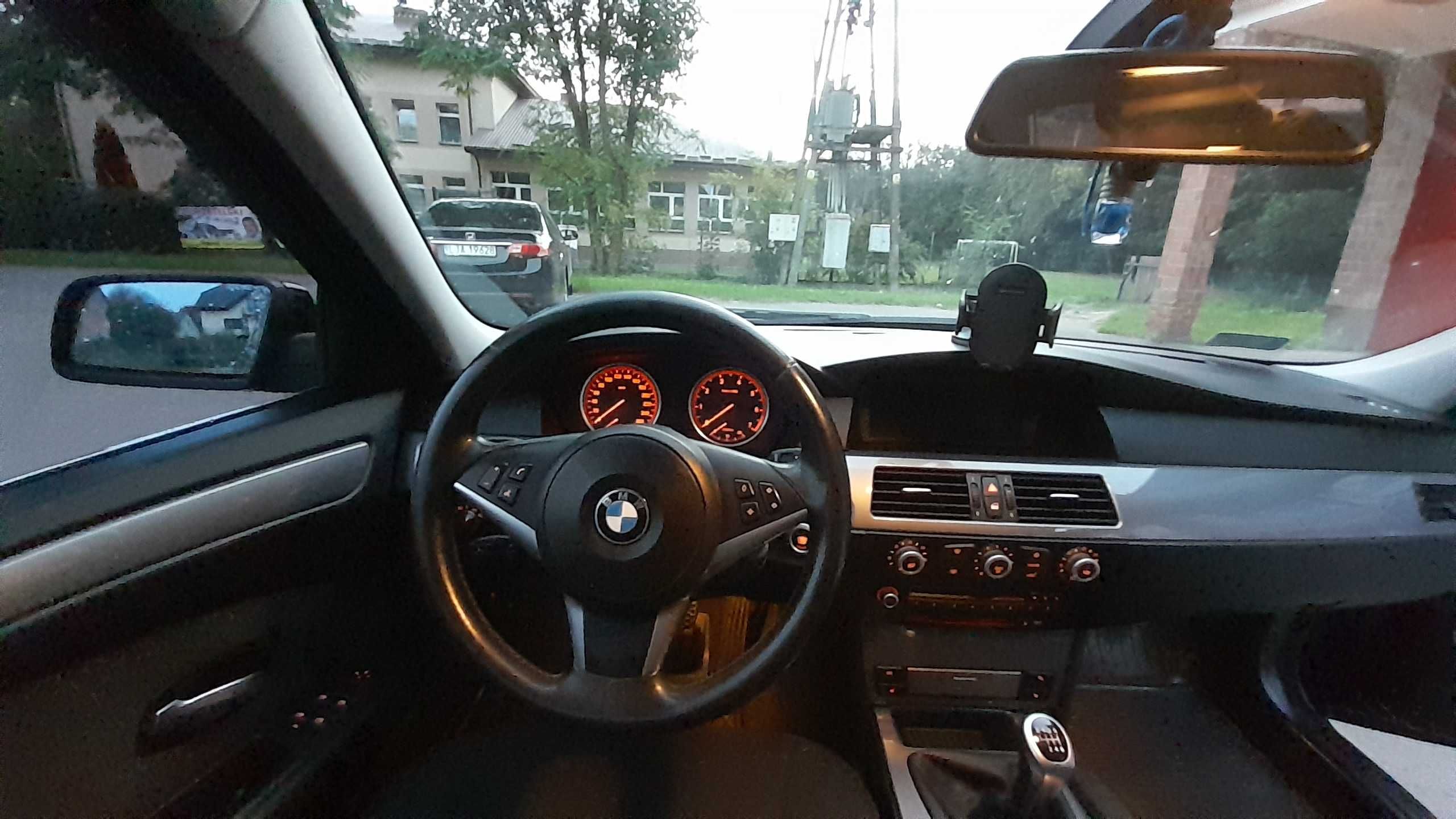 BMW seria 5 e60 2.5 benzyna manual lift