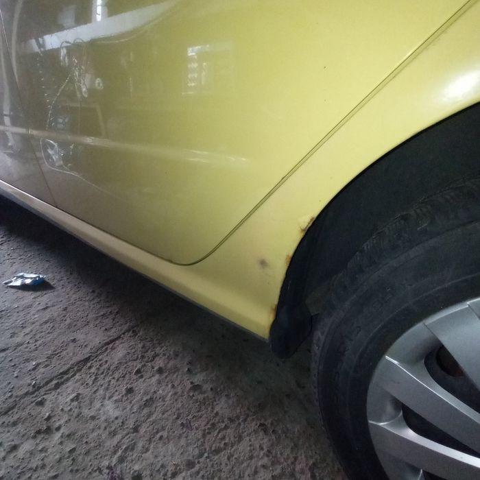 Skoda Fabia 1.4mpi z gazem 2001 r. czujniki parkowania