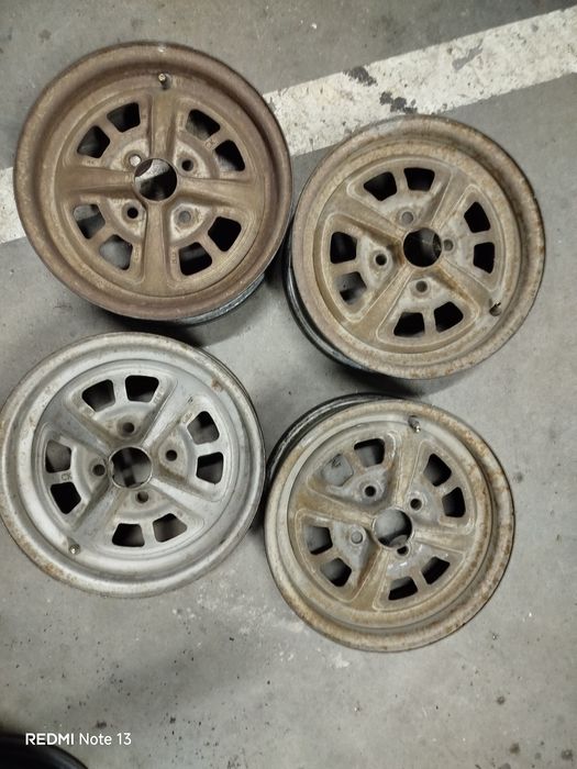 Opel Ascona 2.0 D - Peças