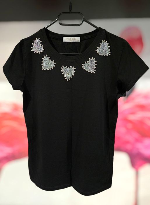 Czarna bluzka / T-shirt z cyrkoniowymi sercami holo, S/M