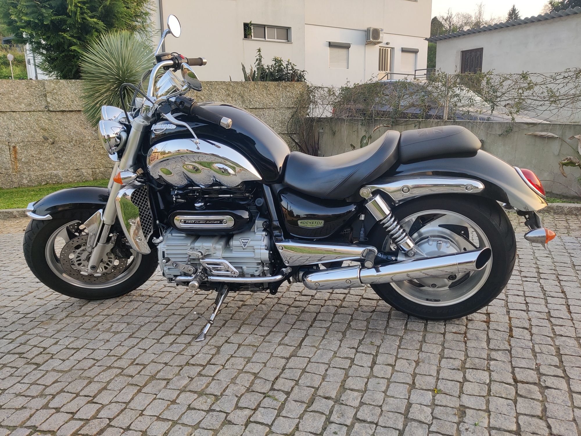 Triumph rocket 3