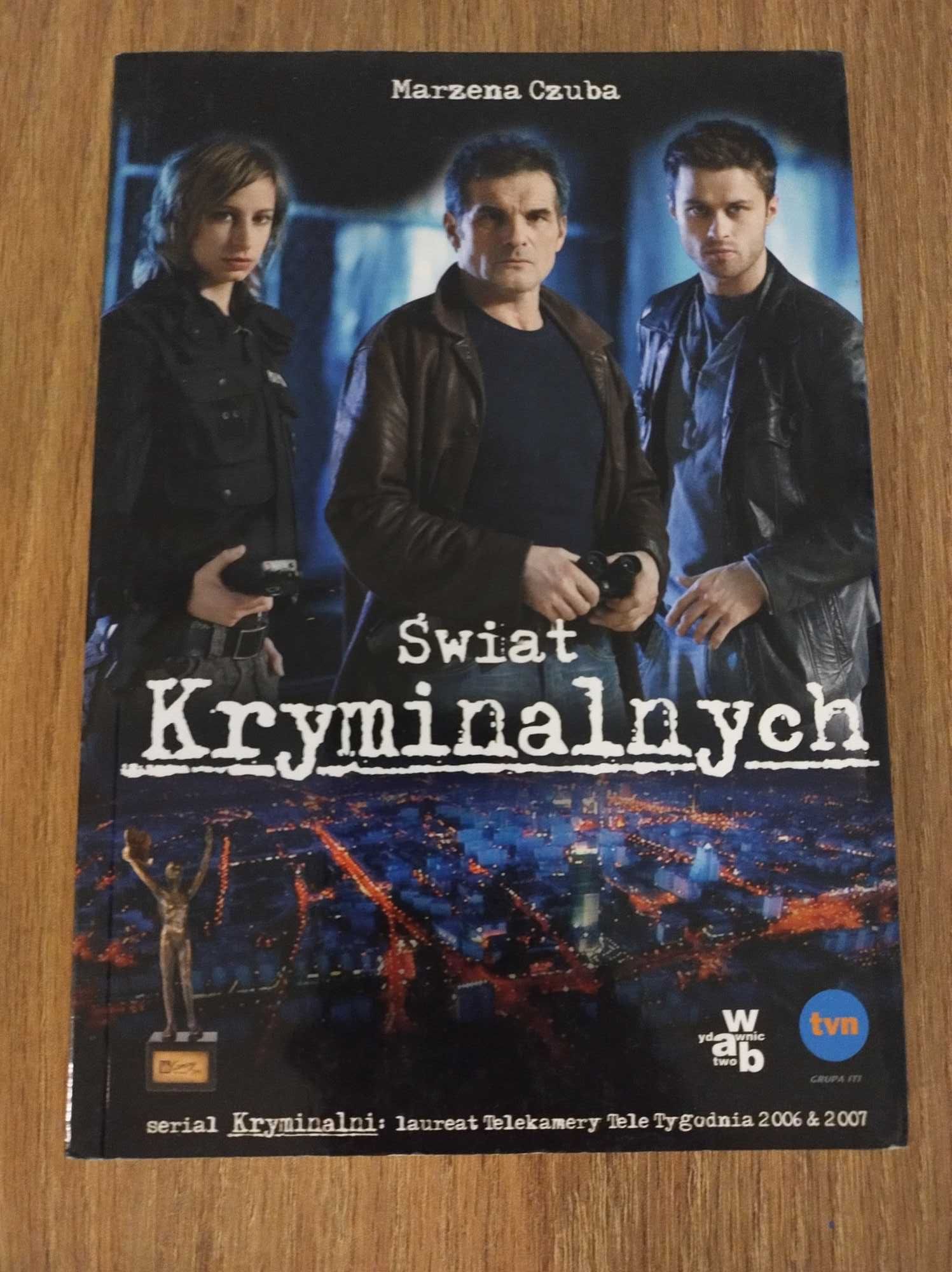 Serial Kryminalni - komplet 8 sezonów (31 DVD) + książka - UNIKAT!