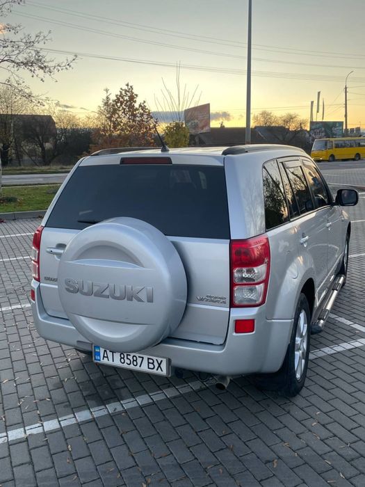 Продам Suzuki Grand Vitara газ бензин повний привід терміново