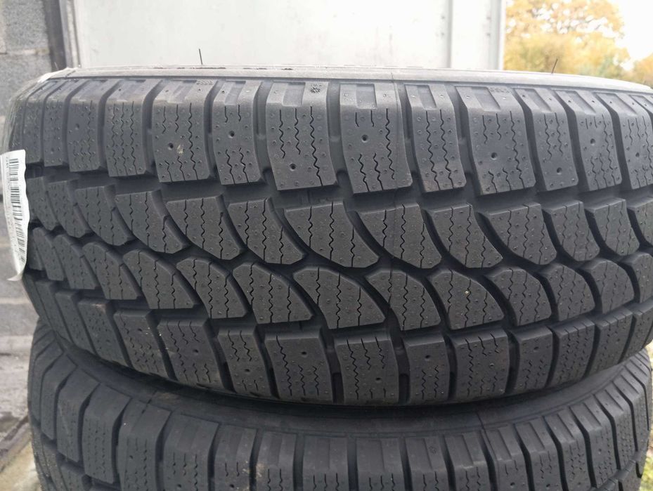 Opony Kormoran 225/65/16c zimowe NOWE