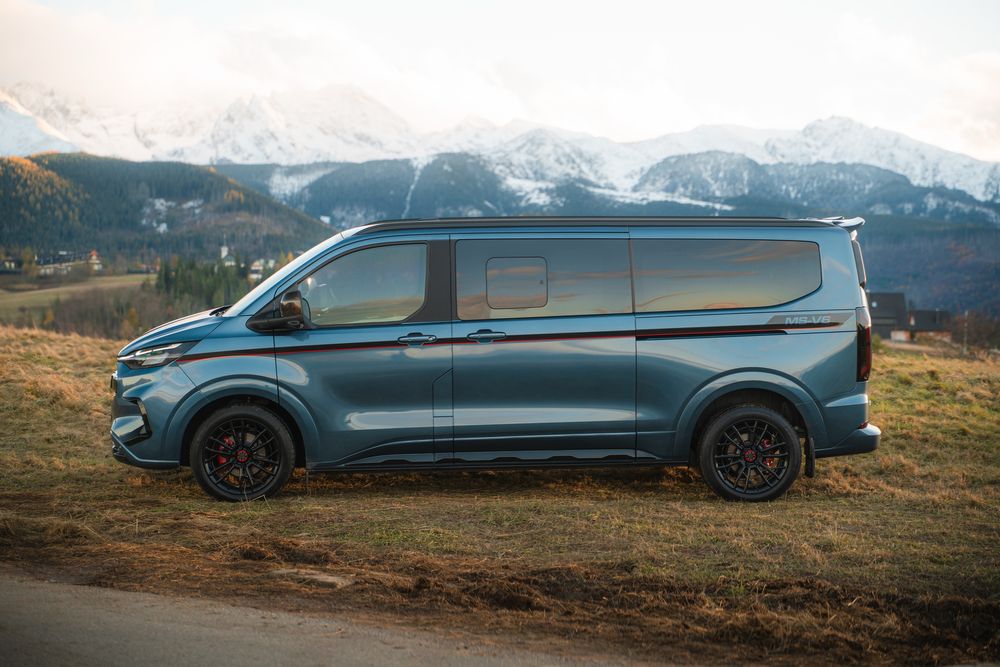 Ford Turneo Custom VIP Wynajem krucy-rent