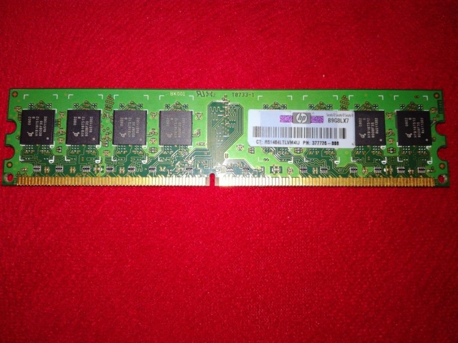 1GB Ram 2Rx8 PC2-5300U-555-12-E0