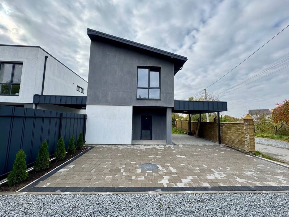 Продам котедж, р-н Гідропарку, 130м2, 2.5 соток